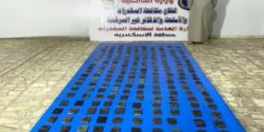 القبض على تجار بمخدرات قيمتها 10 ملايين جنيه بالمحافظات  - عرب فايف