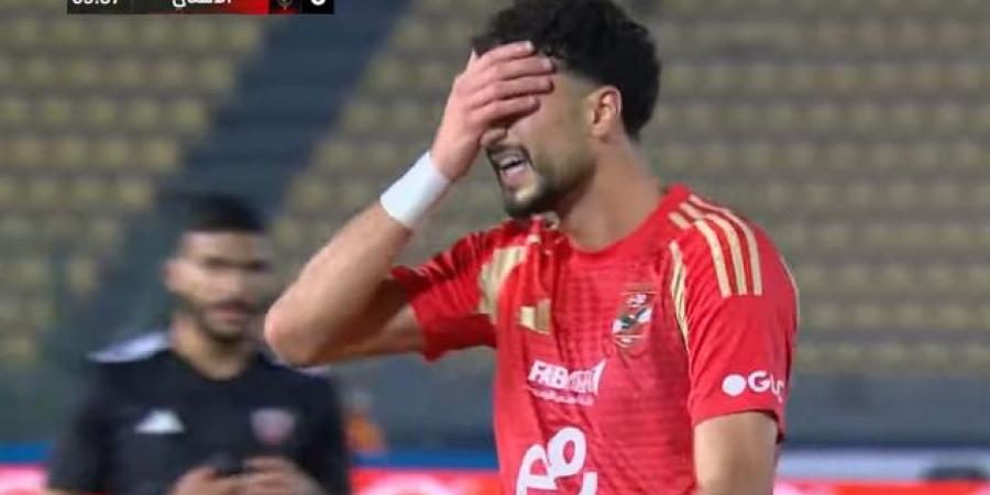 عاجل: وسام أبو علي يسجل الهدف الأول للأهلي في مرمى بتروجيت بالدوري المصري الممتاز - عرب فايف