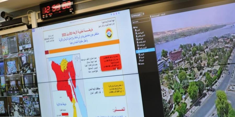 محافظ أسوان يقرر إيقاف النشاط الملاحى بمجرى نهر النيل وبحيرة ناصر - عرب فايف