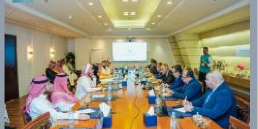 وزير خارجية البيرو يؤكد رغبة بلاده في زيادة صادراتها من المنتجات الزراعية والصناعات الغذائية للمملكة - عرب فايف