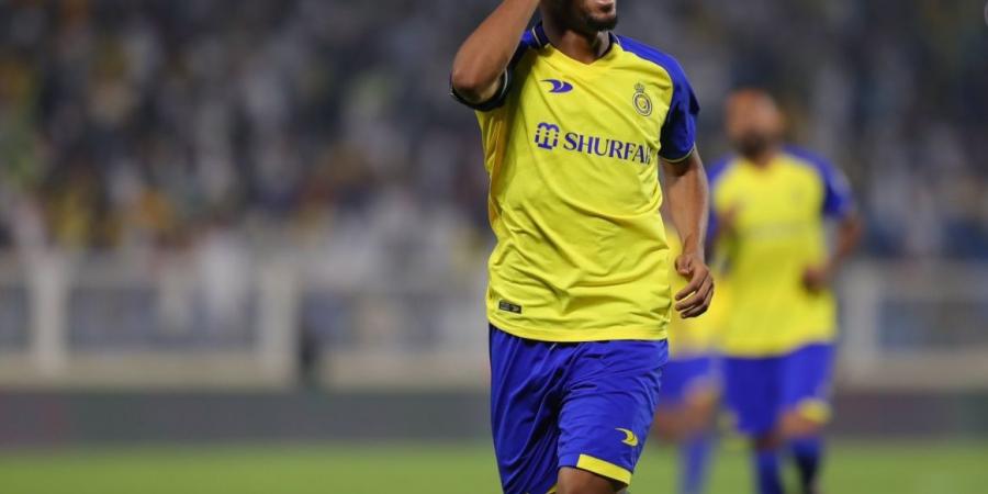 شاهد .. النصر يقلص الفارق أماما كاواساكى بهدف لأيمن يحيى - عرب فايف
