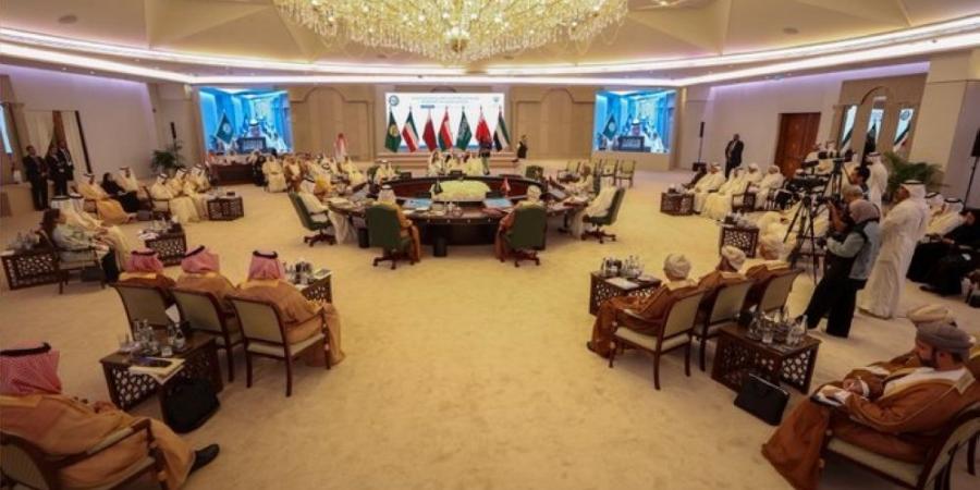 البديوي يؤكد أهمية القطاع الخاص في تعزيز جهود العمل الخليجي - عرب فايف