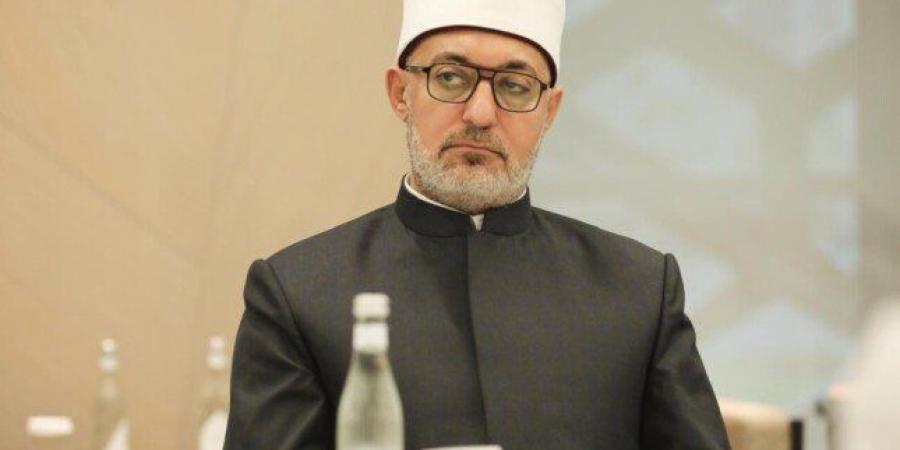 مفتي الجمهورية: العلم والرحمة أساس بناء الشخصية الإسلامية - عرب فايف
