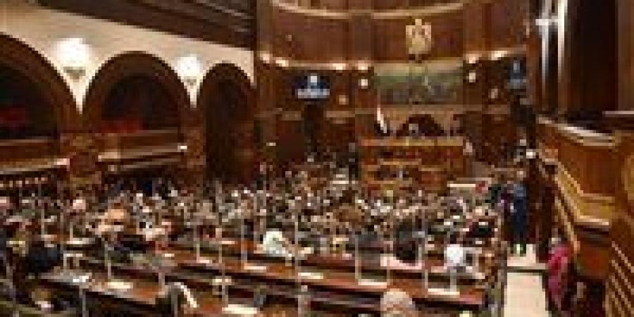 الشيوخ يبحث جهود وزارة الاتصالات لتمكين شركات الأمن السيبراني الناشئة - عرب فايف