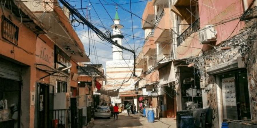 الفصائل الفلسطينية بمخيم البداوي نفت الخبر المتداول عن تسلم الجيش كميات من الصواريخ من داخل المخيم: لا أساس له من الصحة - عرب فايف