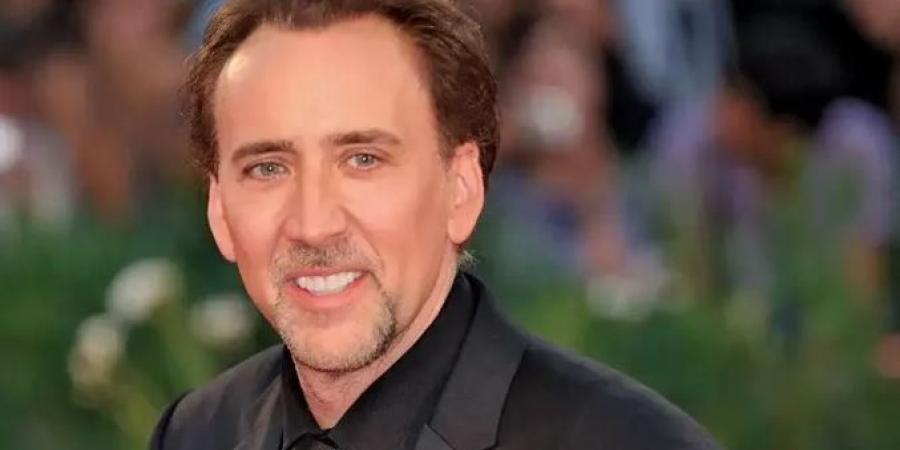 نيكولاس كيج يبيع روحه مقابل منزل في فيلم «ذا سيرفر» - عرب فايف