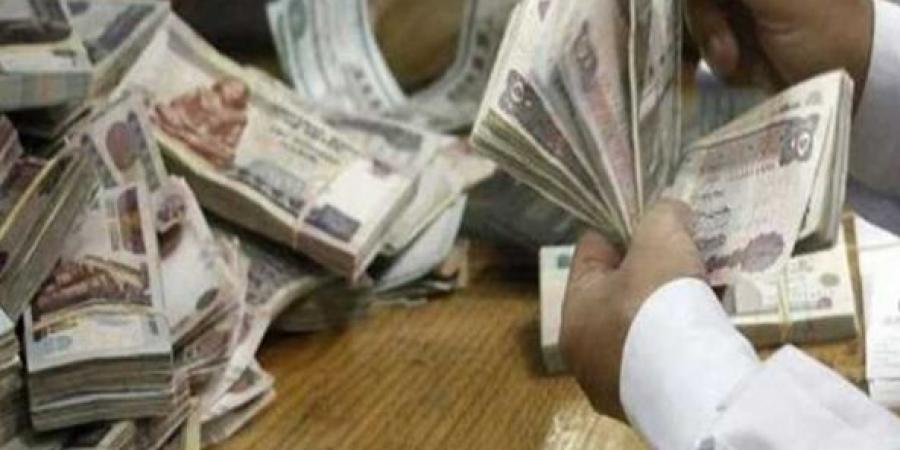 رشاوى بالملايين وشقق فاخرة.. كيف وقع 4 من كبار المسؤولين في «فخ» الرقابة الإدارية؟ - عرب فايف