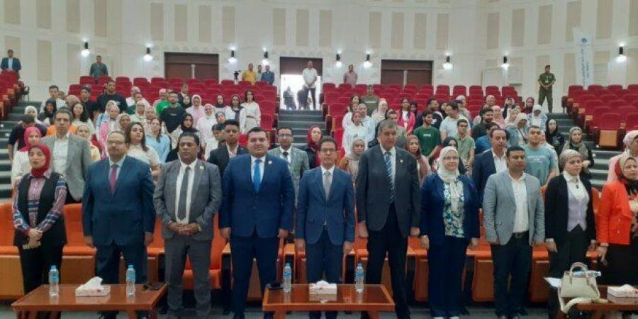 رئيس جامعة بنها: الذكاء الاصطناعي شريكا فعالا في الإبداع والتطوير - عرب فايف