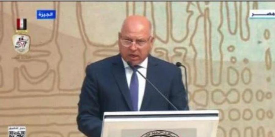 كامل الوزير يستعرض جهود الدولة فى دعم الصناعة المصرية - عرب فايف