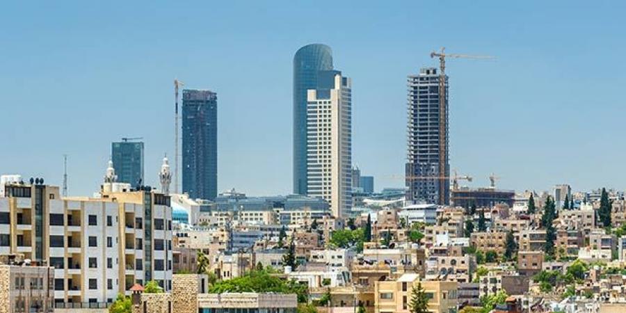 طقس معتدل اليوم وزخات مطرية جنوبي وشرقي المملكة غدًا - عرب فايف