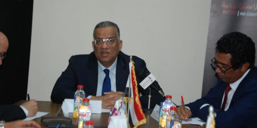 محمود مسلم: الجبهة الوطنية رقم مهم وصعب فى الانتخابات المقبلة ولا نسعى للأغلبية البرلمانية - عرب فايف