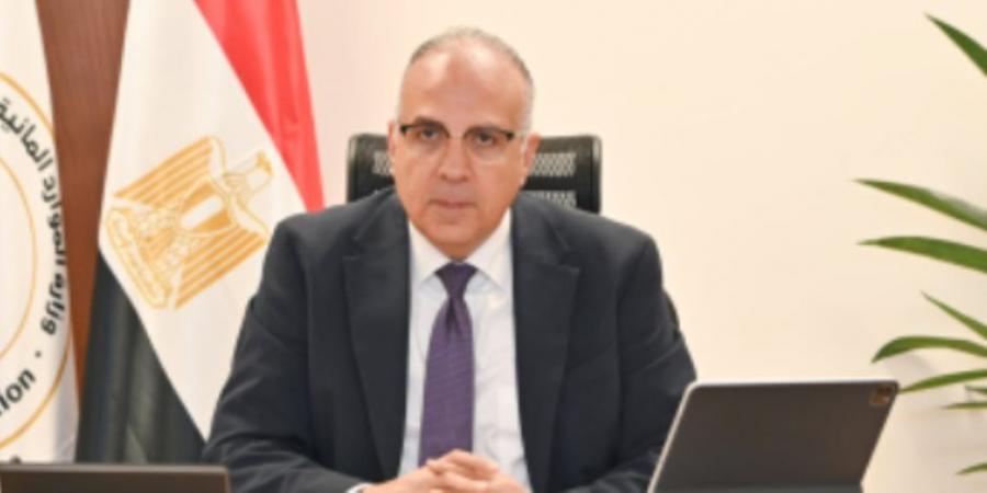 وزير الري يبحث موقف مشروع "الإدارة الذكية للموارد المائية بقطاع الزراعة في مصر" - عرب فايف