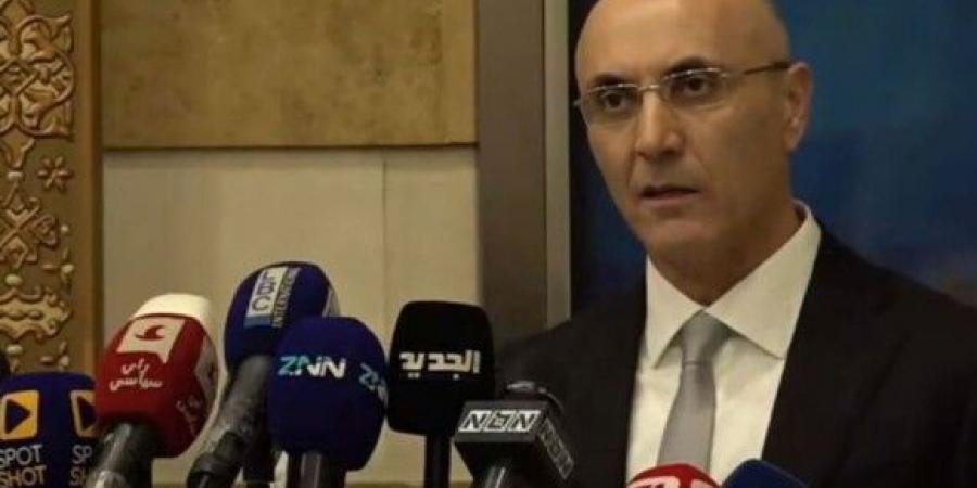 وزير الداخلية أحمد الحجار أدلى بصوته في بلدته شحيم: الانتخابات أكدت إصرار العهد الجديد على إجراء الاستحقاقات في موعدها - عرب فايف
