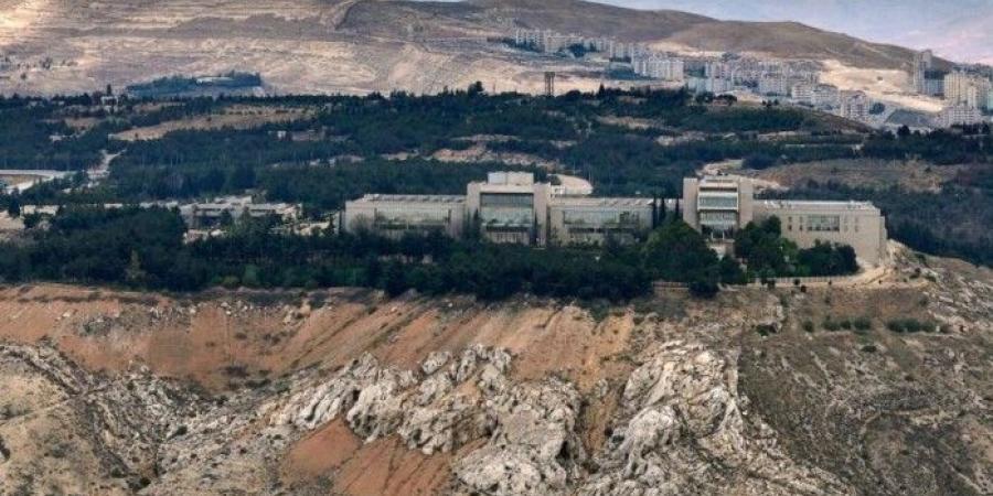 جيروزاليم بوست: مقاتلات تركية نفذت طلعات في منطقة عمل طائرات إسرائيلية أثناء الغارة قرب القصر الرئاسي بدمشق - عرب فايف