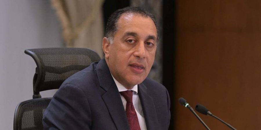 مدبولى باجتماع "المحافظين": شغلنا الشاغل ضبط الأسواق والتعامل مع أي تجاوزات - عرب فايف