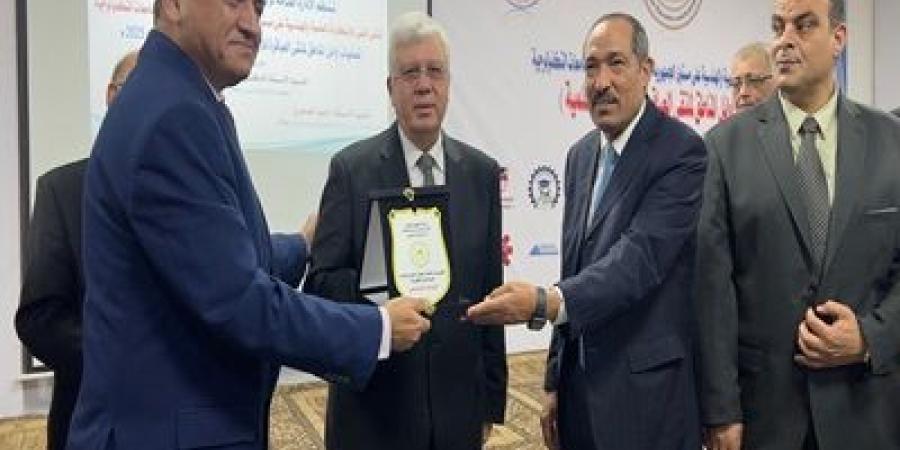 ختام فعاليات الملتقى القمي للابتكارات العلمية والهندسية - عرب فايف
