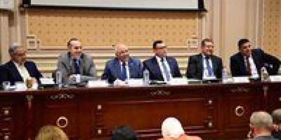 مجلس النواب ينشر جانبا من مناقشات مشروع قانون الإيجار القديم بلجنة الإسكان.. فيديو - عرب فايف