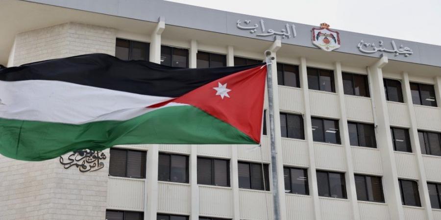 مجلس النواب يُقر توصيات تقريري ديوان المحاسبة لعامي 2022 و2023 - عرب فايف