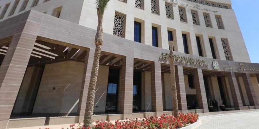 جدول امتحانات نهاية العام للطلبة المصريين فى الخارج.. تبدأ السبت 10 مايو - عرب فايف