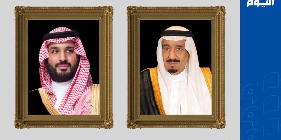 القيادة تتلقى دعوتين من أمير قطر لحضور قمة التنمية الاجتماعية - عرب فايف