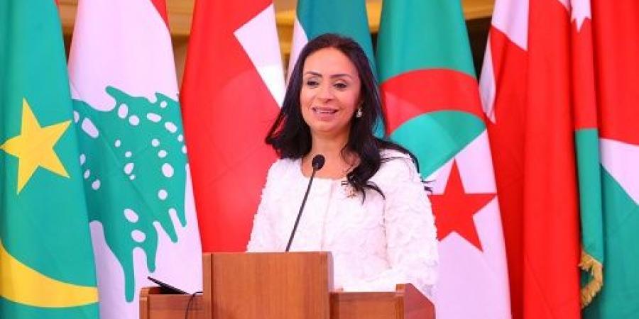 وزيرة التضامن: نسعي لترسيخ مبادئ حماية النساء في الفضاء الرقمي - عرب فايف