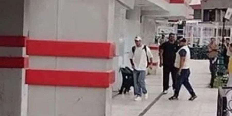 لليوم الثاني علي التوالي .. زيزو يصل نادى الزمالك للمشاركة فى مران المستبعدين من مباراة البنك الأهلي - عرب فايف