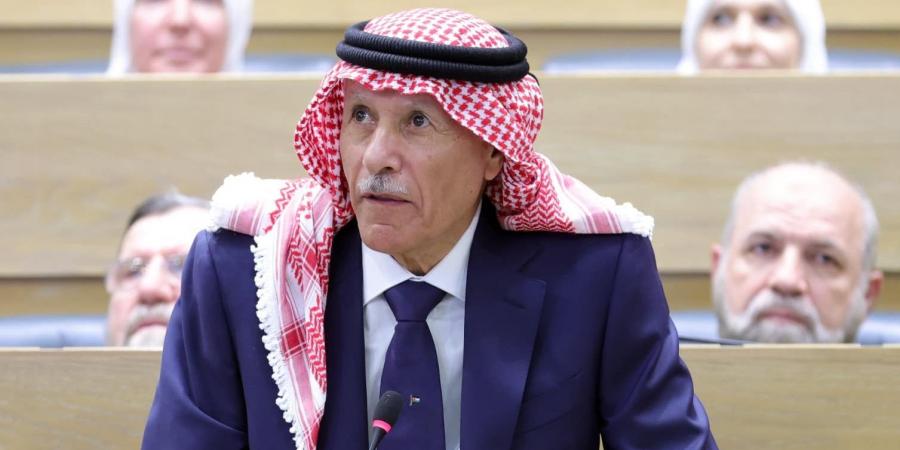 العرموطي يطالب الحكومة باصدار عفو عام شامل.. ويشيد بمعدّل العقوبات #عاجل - عرب فايف