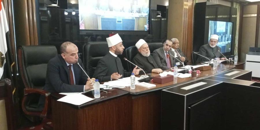 أزمة رفض الأزهر لقانون تنظيم الفتوى مستمرة .. رئيس دينية النواب يرد:«البرلمان سيد قراره» - عرب فايف