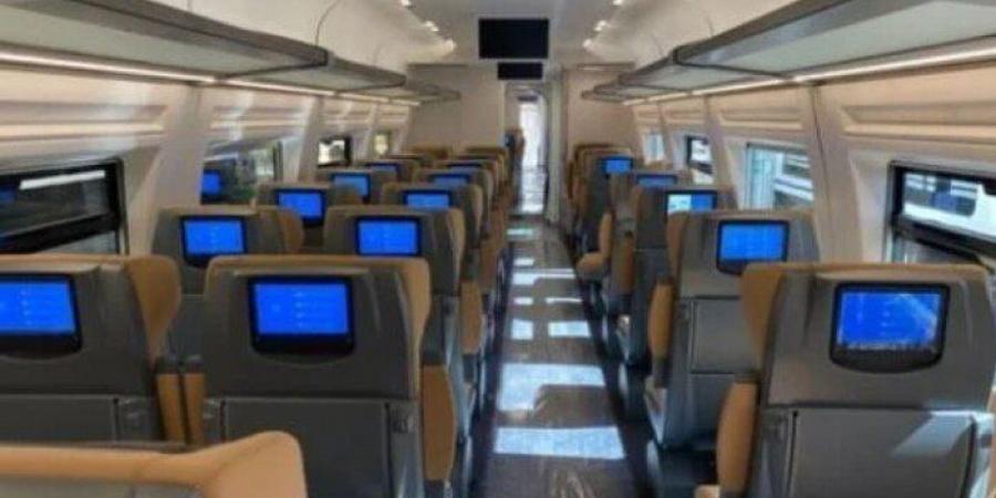 من قبلي لـ بحري.. اعرف مواعيد وأسعار قطار تالجو اليوم الثلاثاء 6 مايو 2025 - عرب فايف