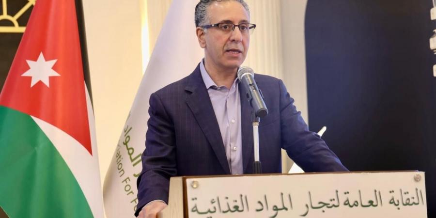 القضاة: الحكومة ملتزمة بدعم قطاع المواد الغذائية - عرب فايف