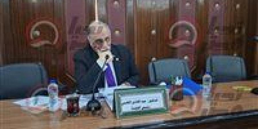 رئيس بنك ناصر الاجتماعي يطالب باجتماع تضامن النواب بإعفاء البنك من الضرائب - عرب فايف