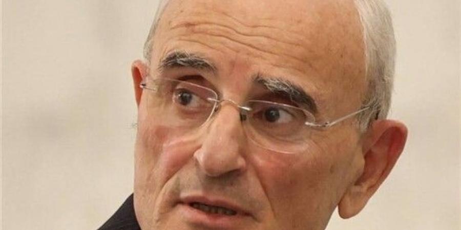 وزير الدفاع التقى سفير باكستان في لبنان واستقبل وفدًا من مطرانية زحلة للروم الأرثوذكس - عرب فايف