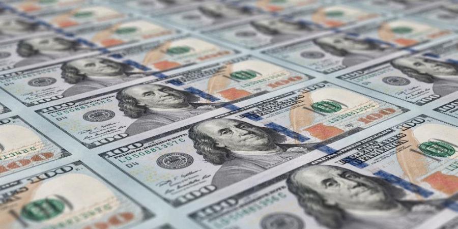 الدولار يستقر قبيل اجتماع البنك المركزي الأميركي - عرب فايف