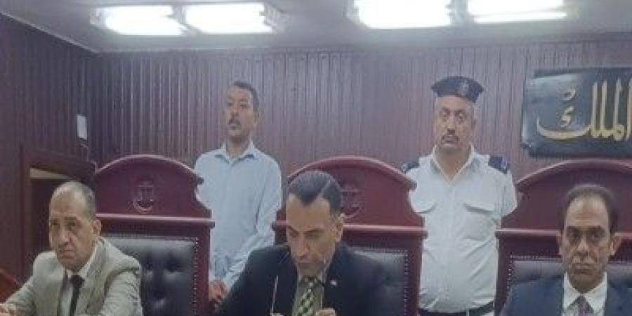 احالة سائق للمفتي لقتله طفل بعدة طعنات بالقناطر الخيرية - عرب فايف