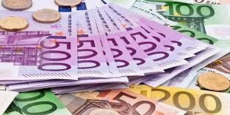 تعرف على سعر صرف اليورو فى البنوك المصرية منتصف تعاملات اليوم - عرب فايف