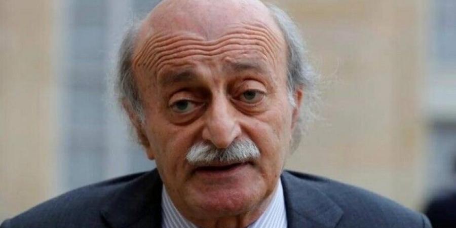 جنبلاط شكر ماكرون في برقية على دعمه لاستقرار لبنان وسوريا - عرب فايف
