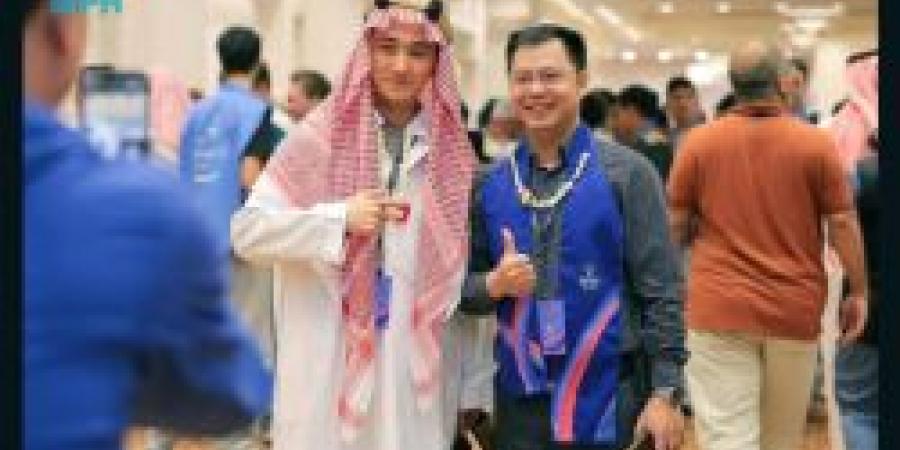 "موهبة" تحتفي بلمّ شمل المشاركين في أولمبياد الفيزياء الآسيوي 2025 - عرب فايف