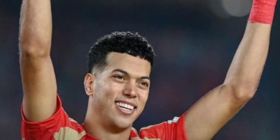 إمام عاشور يعادل النتيجة للأهلي أمام المصري بهدف رائع - شاهد - عرب فايف