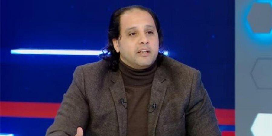 حسن مصطفى: حزين لعدم لعب الأهلي مباراة القمة ويجب خصم 3 نقاط منه - عرب فايف