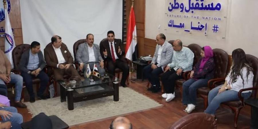 اجتماع موسع لأمانة السياحة والآثار بمستقبل وطن الشرقية  - عرب فايف