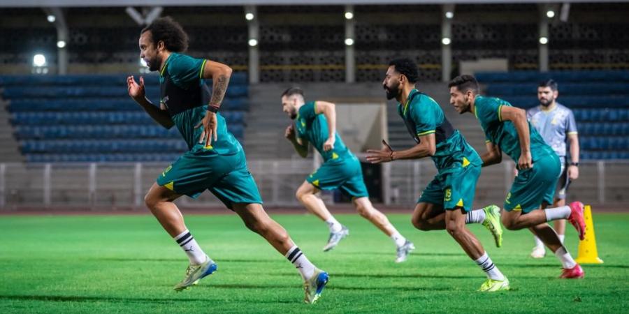 الأهلي المصري يرغب في ضم محترف الخليج - عرب فايف