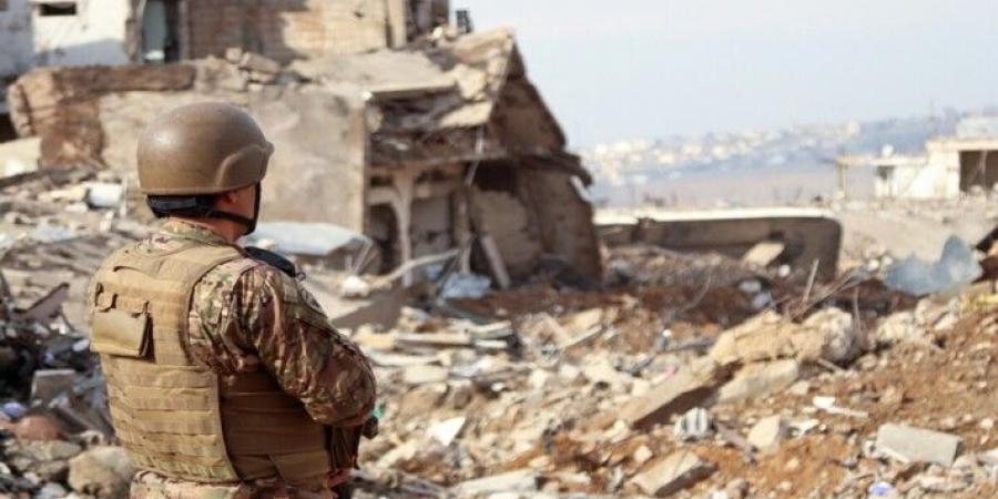 "الأخبار": فريق عسكري أميركي يجول برفقة الجيش على أودية في سفوح القصير ودير سريان والطيبة - عرب فايف