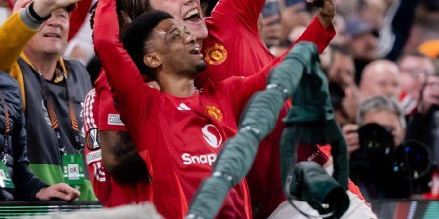 مانشستر يونايتد يكتسح أتلتيك بلباو برباعية ويتأهل لنهائي الدوري الأوروبي - عرب فايف