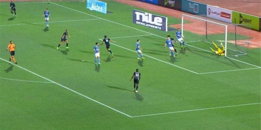 بيراميدز يتأخر بثنائية نظيفة أمام البنك الأهلي في الشوط الأول بالدوري المصري - عرب فايف