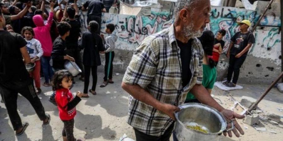 “الأورومتوسطي": الحصار الإسرائيلي يفتك بـ14 مسنا في غزة خلال أسبوع - عرب فايف
