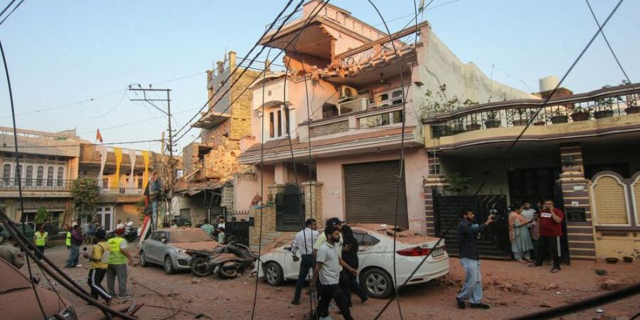 الجيش الهندي يعلن عن تعرض مناطق حدودية لهجمات باكستانية جديدة - عرب فايف