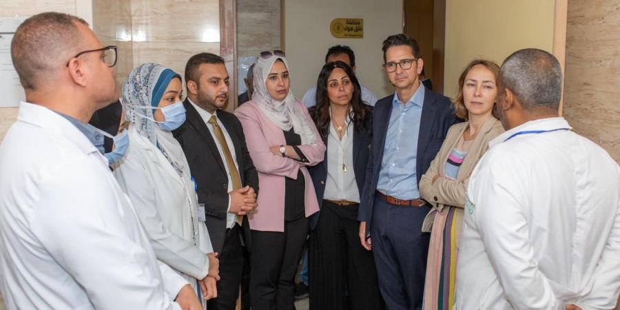 وفد من جامعةألمانية يزور مستشفيات هيئةالرعايةالصحيةبالأقصر - عرب فايف