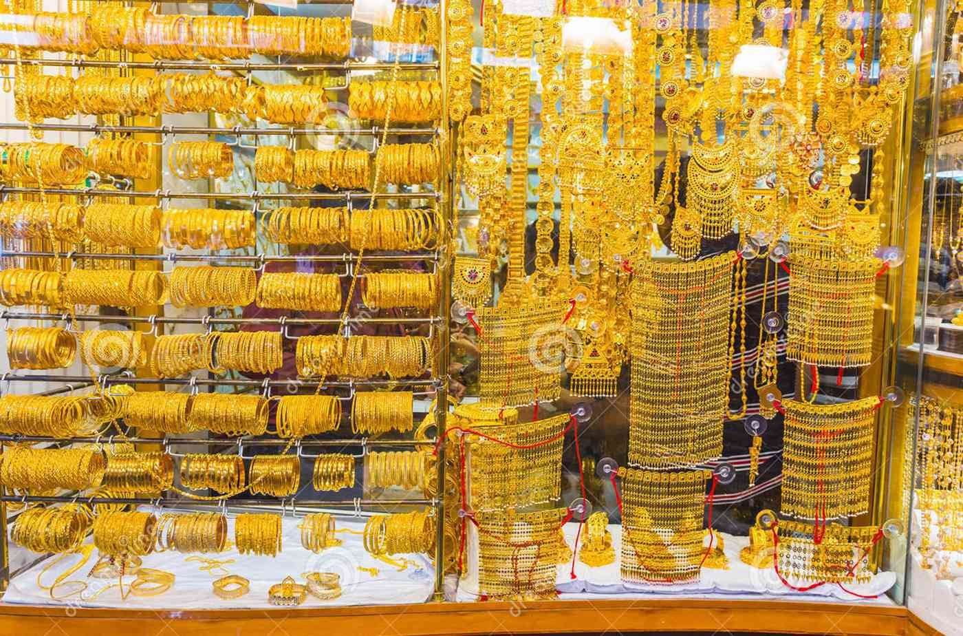 استقرار سعر الذهب في مصر اليوم الأربعاء 8 يناير 2025 في محلات الصاغة والبورصة 5 استقرار سعر الذهب في مصر اليوم الأربعاء 8 يناير 2025 في محلات الصاغة والبورصة