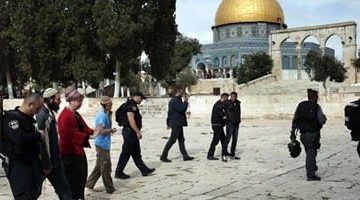 إحباط محاولة دخول مستوطنين لأداء طقوس ذبح قرباني في المسجد الأقصى