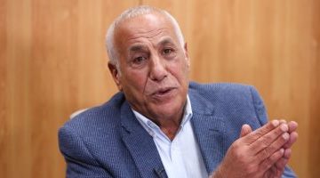 رئيس نهضة الزمامرة يزور حسين لبيب للاطمئنان على صحته بعد الوعكة